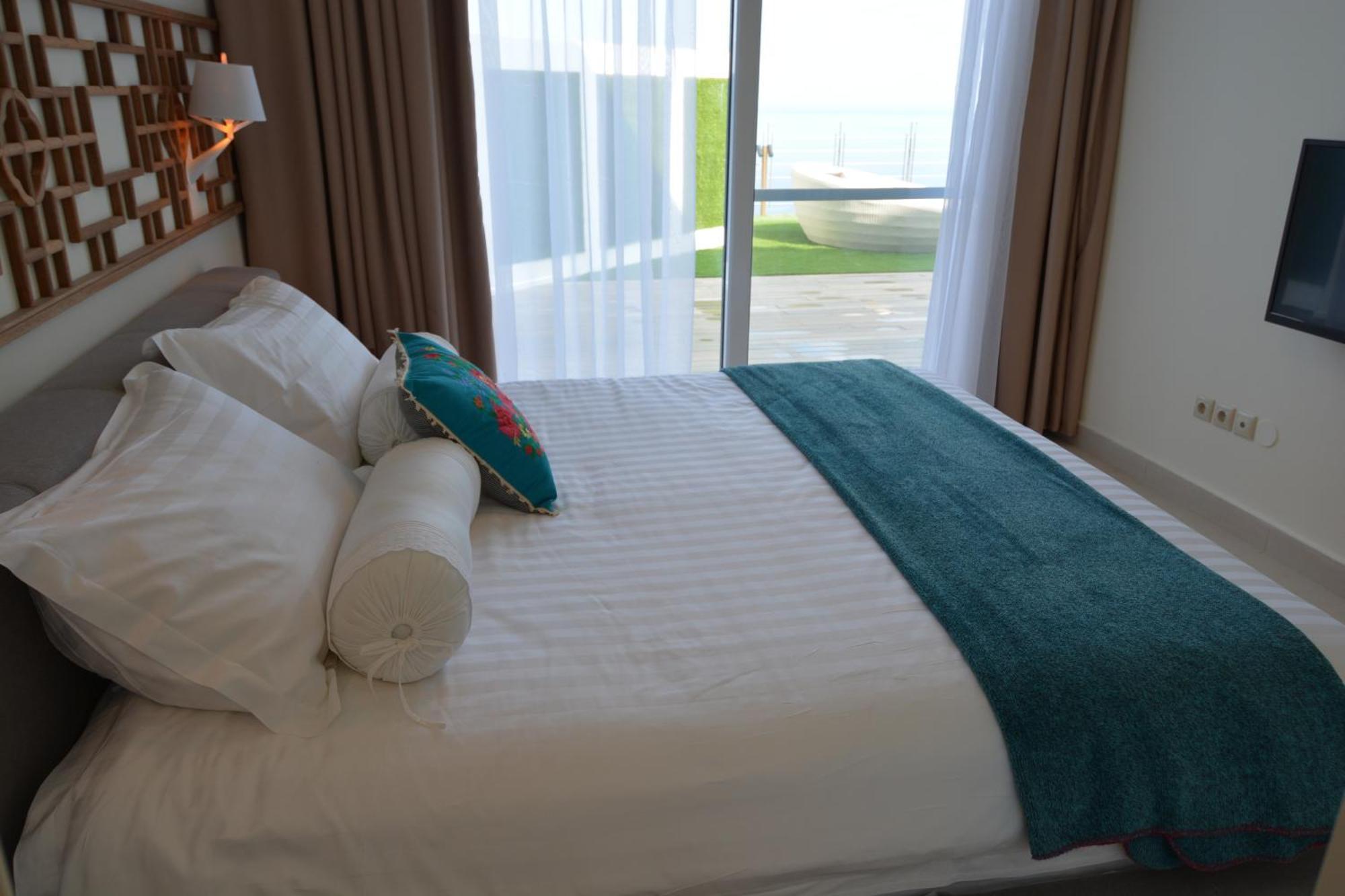 Okeanos Luxury Villas - Resort Athanion Ngoại thất bức ảnh